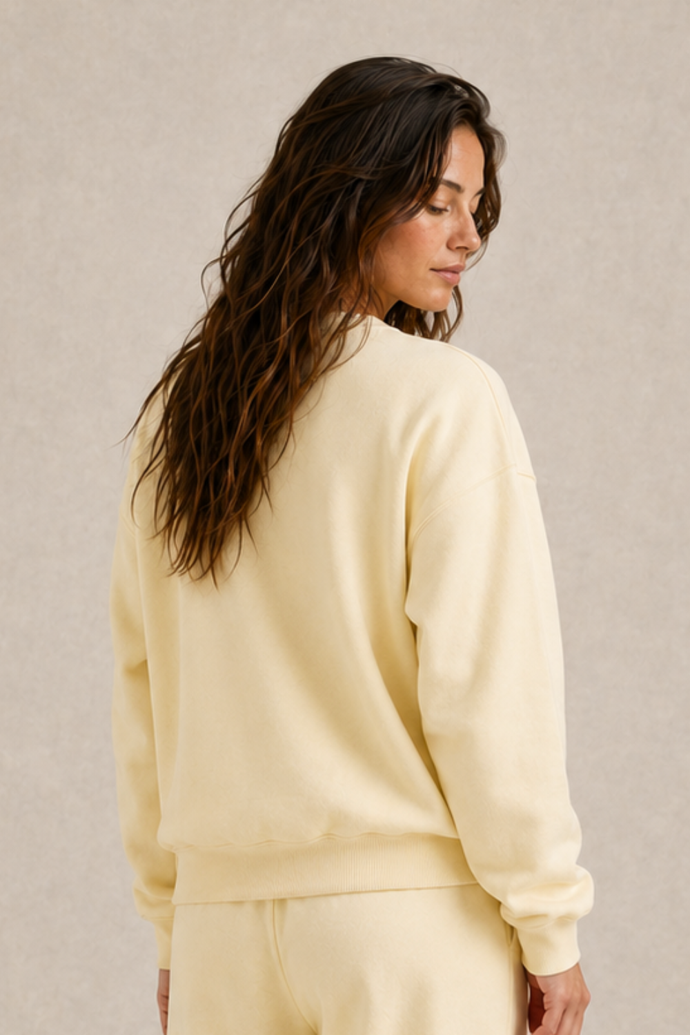 HEAVYWEIGHT FLEECE CREWNECK
