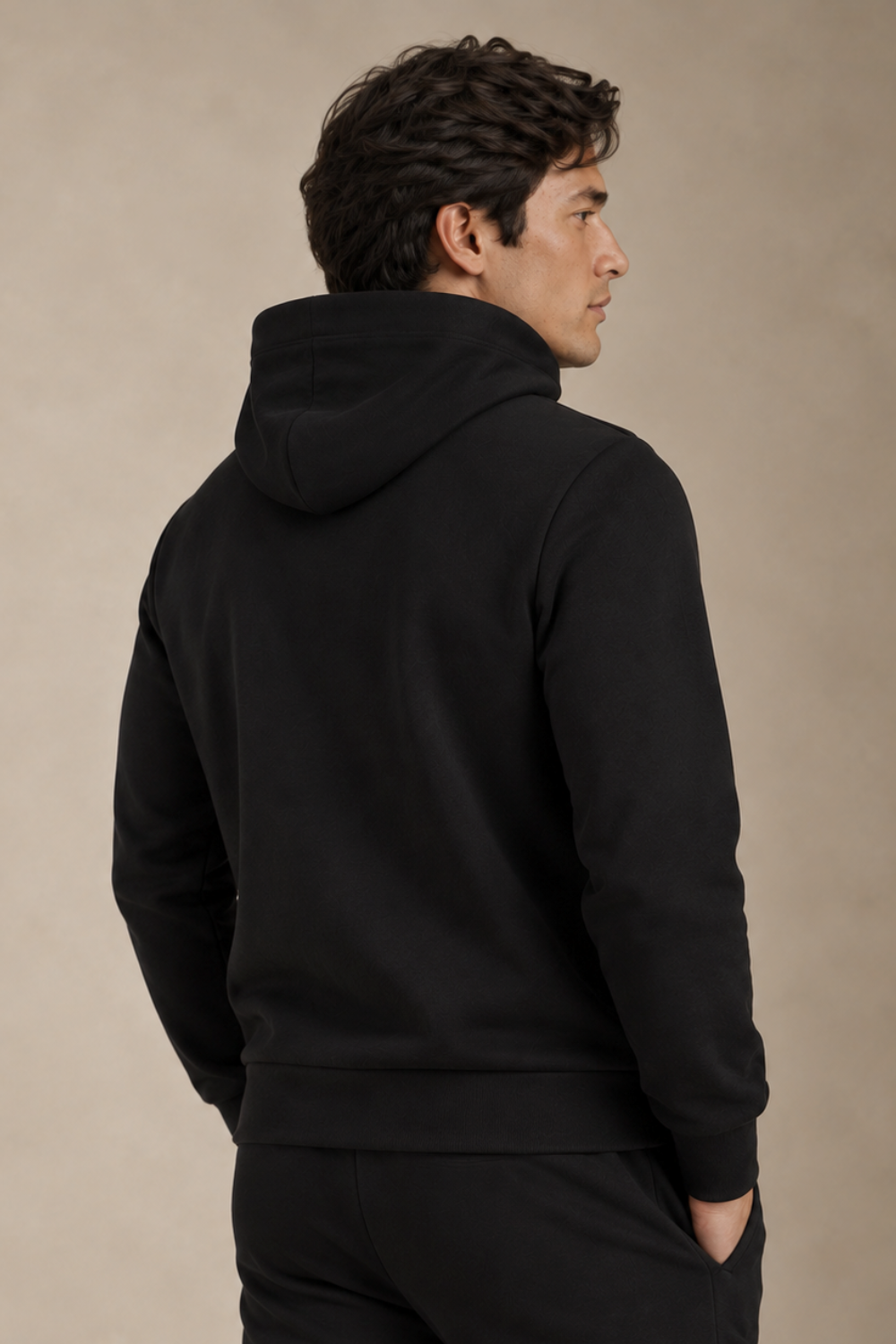 SIGNATURE FUNNEL NECK HOODIE