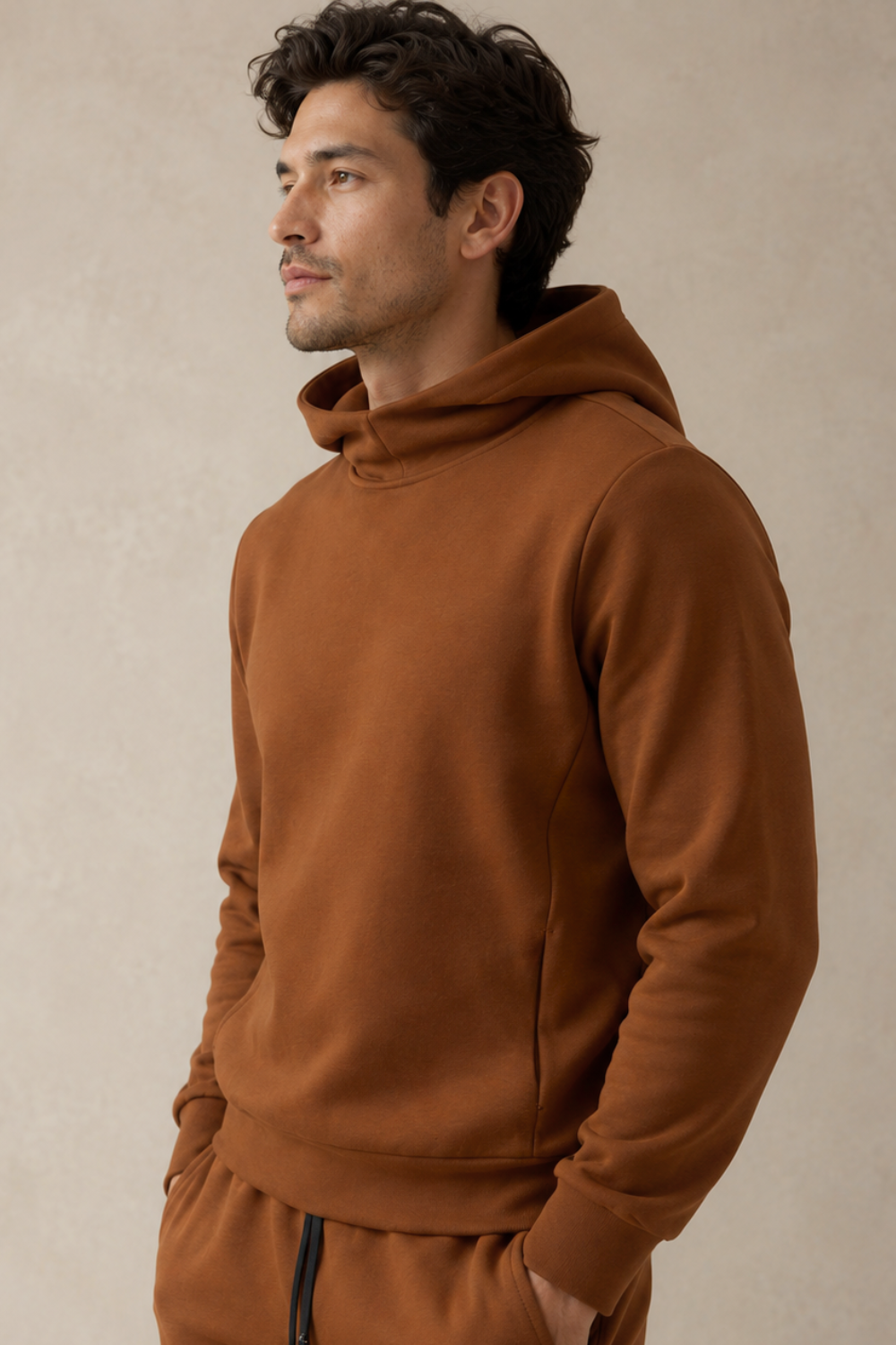 SIGNATURE FUNNEL NECK HOODIE